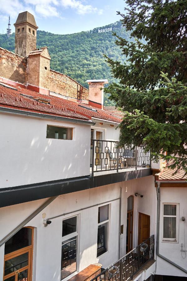 1881 Brasov Old Town Apartments Eksteriør bilde