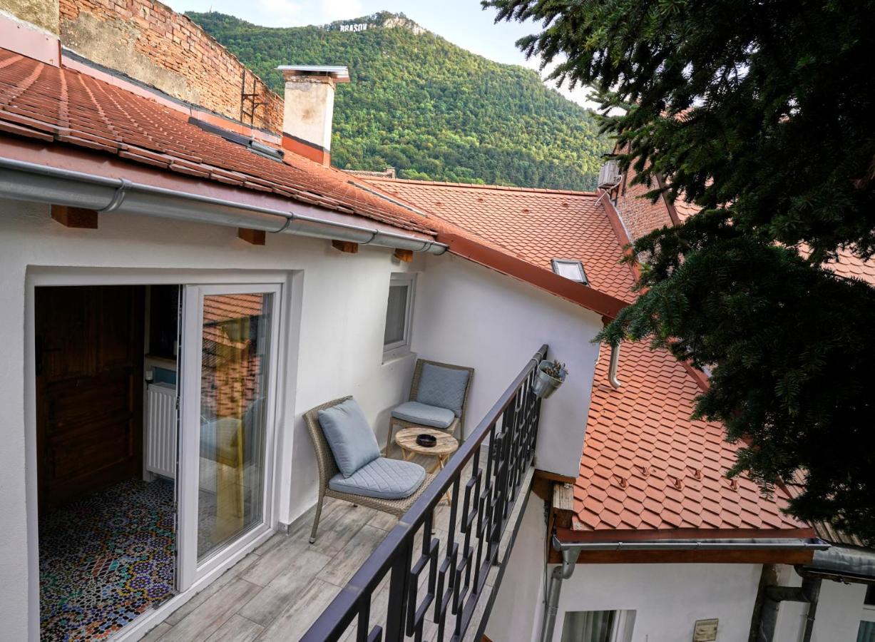 1881 Brasov Old Town Apartments Eksteriør bilde